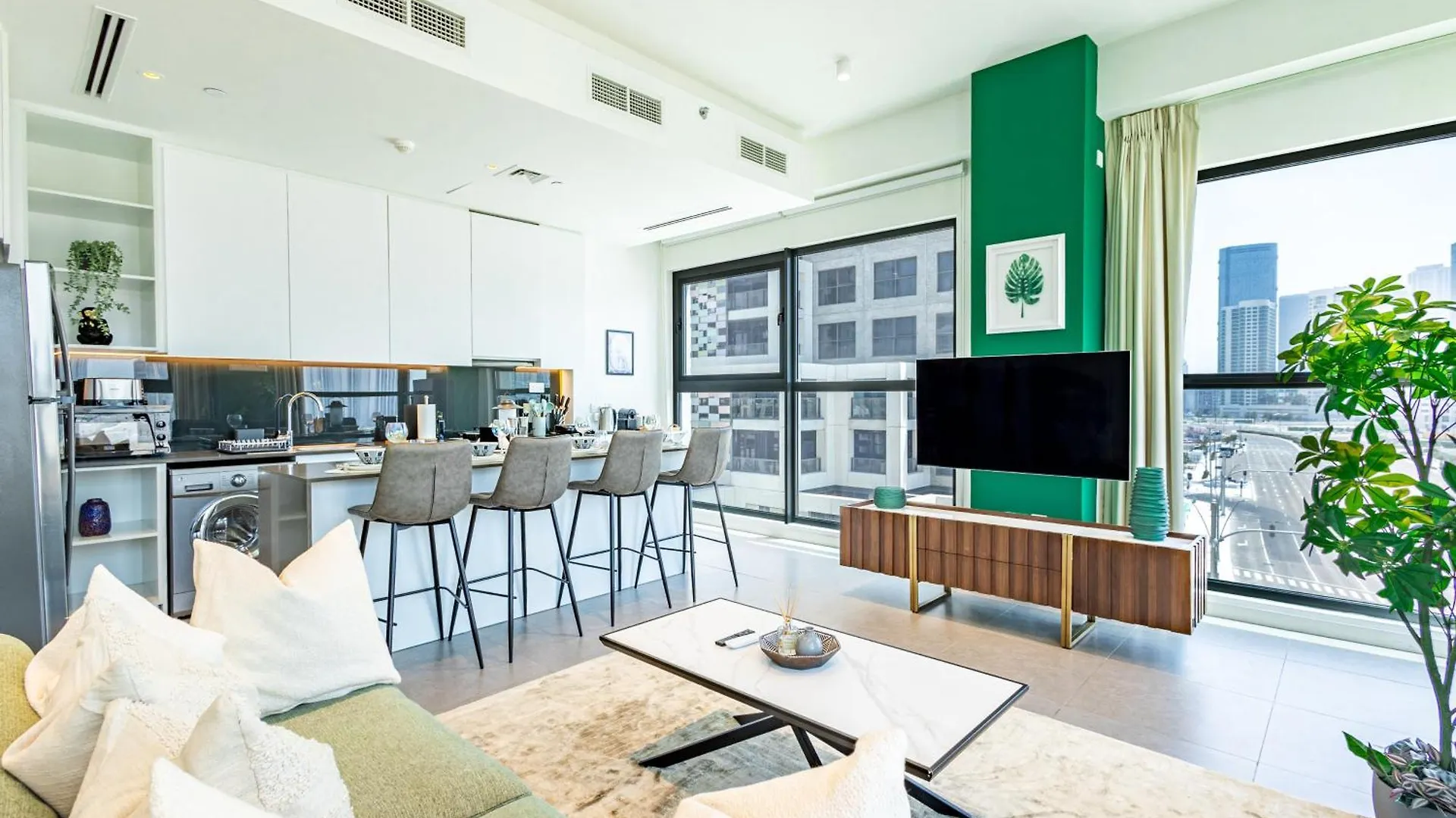 Private Beach - Sea Views - Beachfront - Paddle - Heart Of Al Reem Island - Pixel - Luxurious Modern Elegance Abu Dhabi Apartment