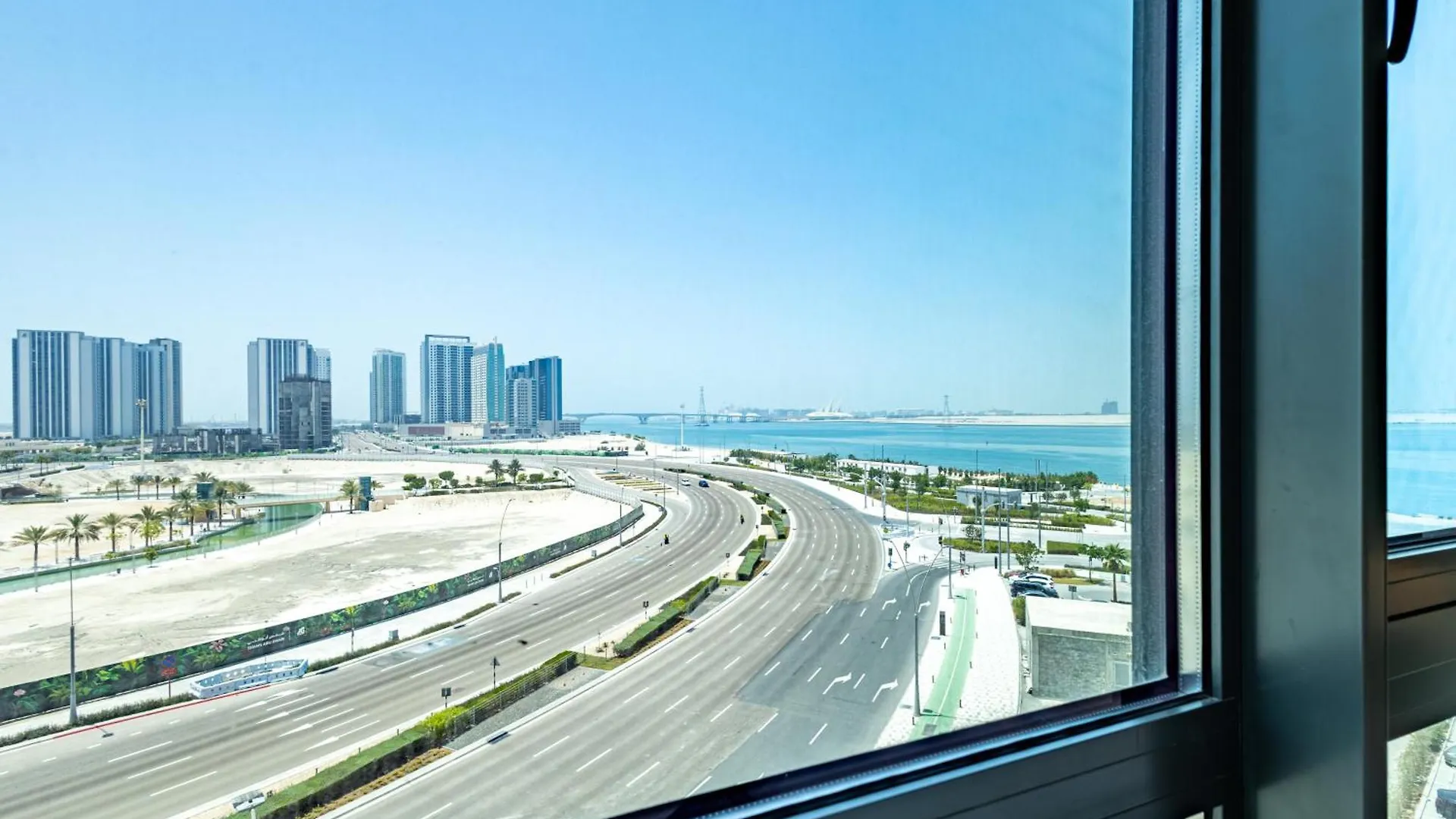 公寓 Private Beach - Sea Views - Beachfront - Paddle - Heart Of Al Reem Island - Pixel - Luxurious Modern Elegance 阿布扎比 阿拉伯联合酋长国